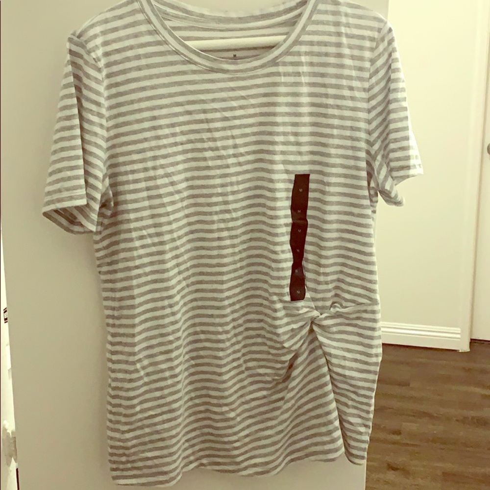 White and grey stripped T